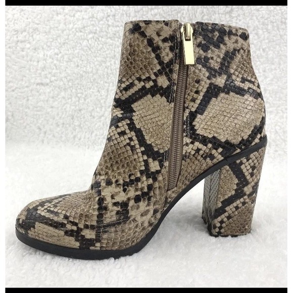 New Look Women 6 Neutral Faux Snake Skin Block Heel Boot Zip Ankle Bootie Gothic - Picture 6 of 9